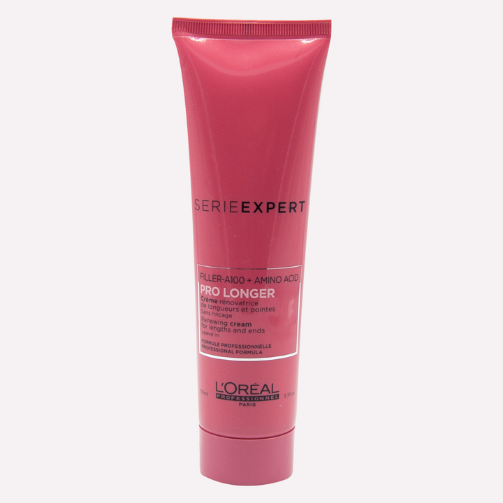 Crema sin enjuague renovadora de cabello largo y puntas.