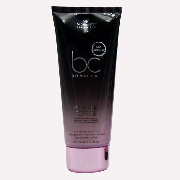 Shampoo que limpia delicadamente el cabello y lo repara. Mejora la fuerza capilar del cabello extremadamente dañado.